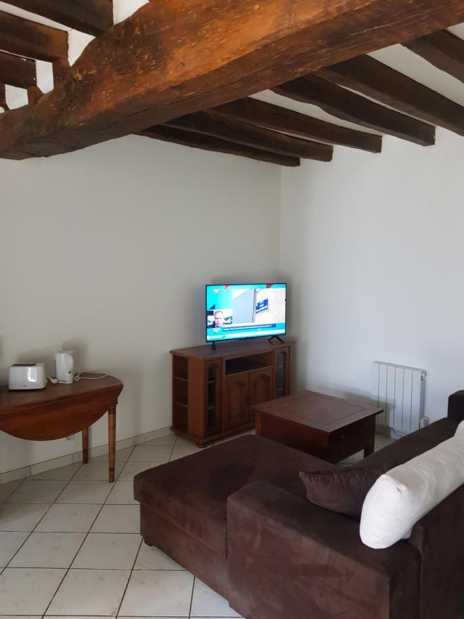 Вилла Chez Laiko Wifi Gratuit Beaulieu-sur-Loire Экстерьер фото